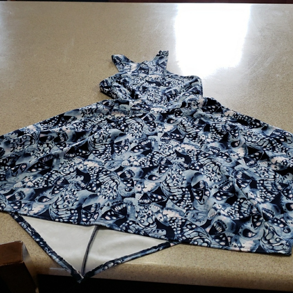 Girls dress